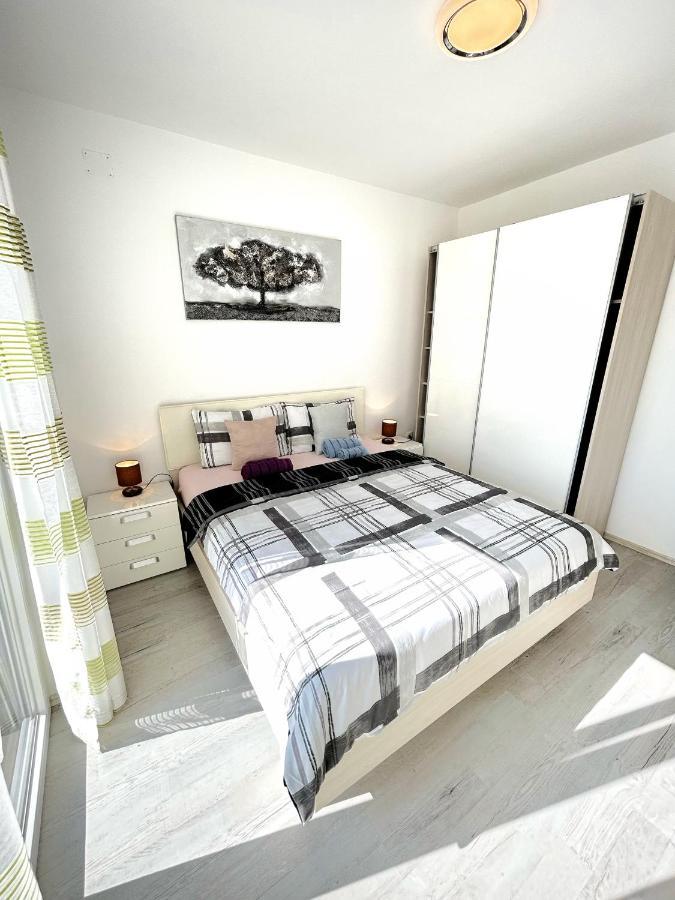 Holiday House "Sabine Green" Skrbčići 外观 照片