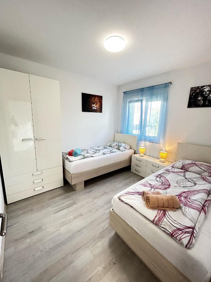 Holiday House "Sabine Green" Skrbčići 外观 照片